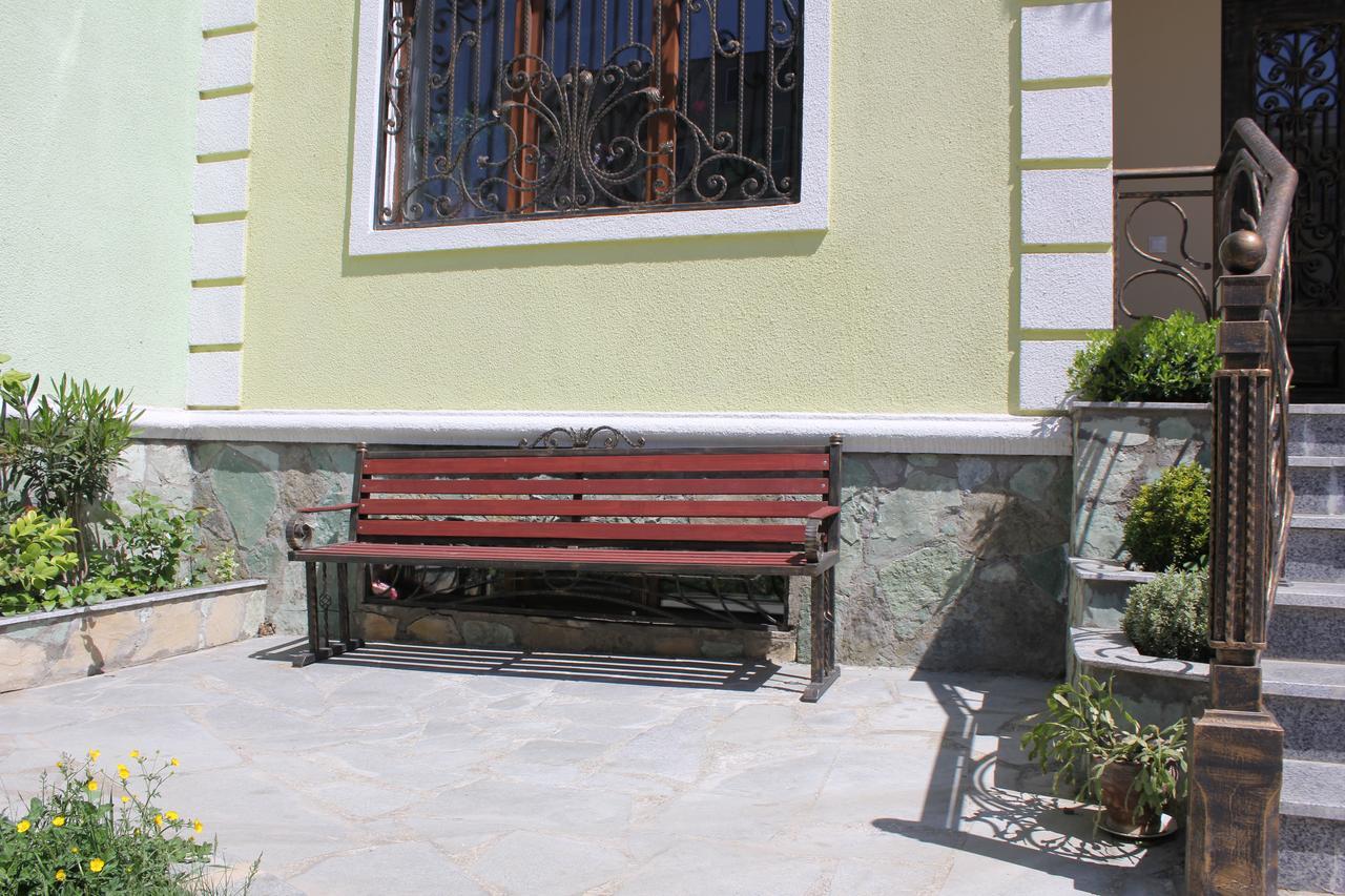 Hotel Mimino Tbilisi Exterior photo