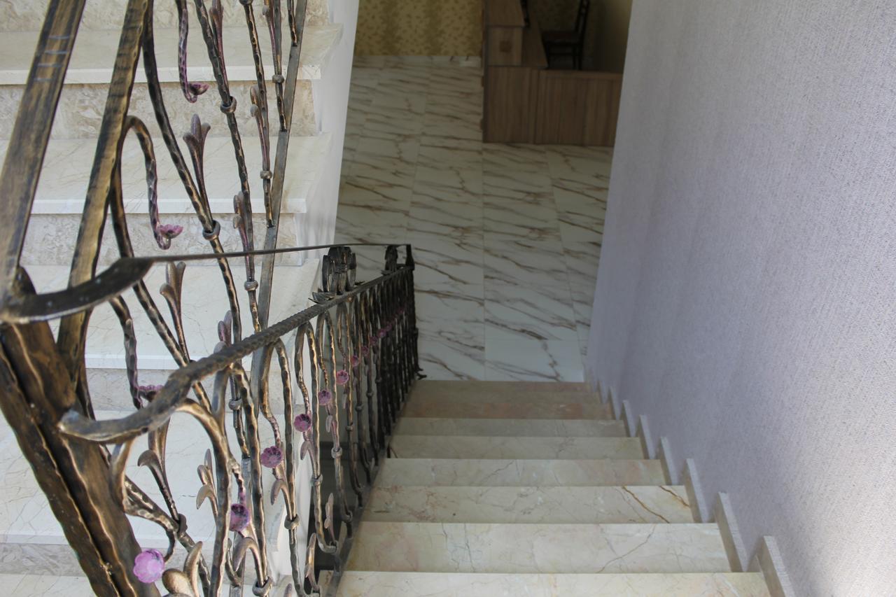 Hotel Mimino Tbilisi Exterior photo