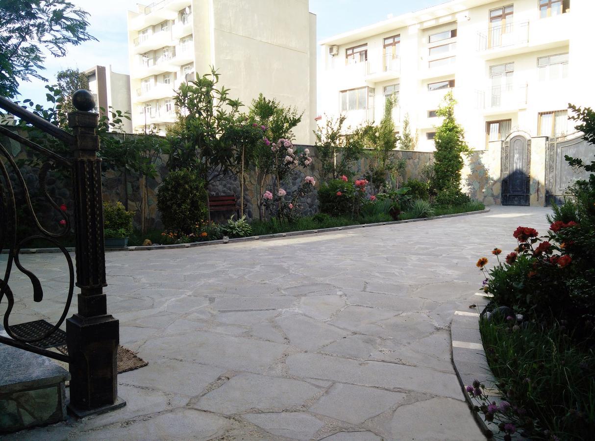 Hotel Mimino Tbilisi Exterior photo